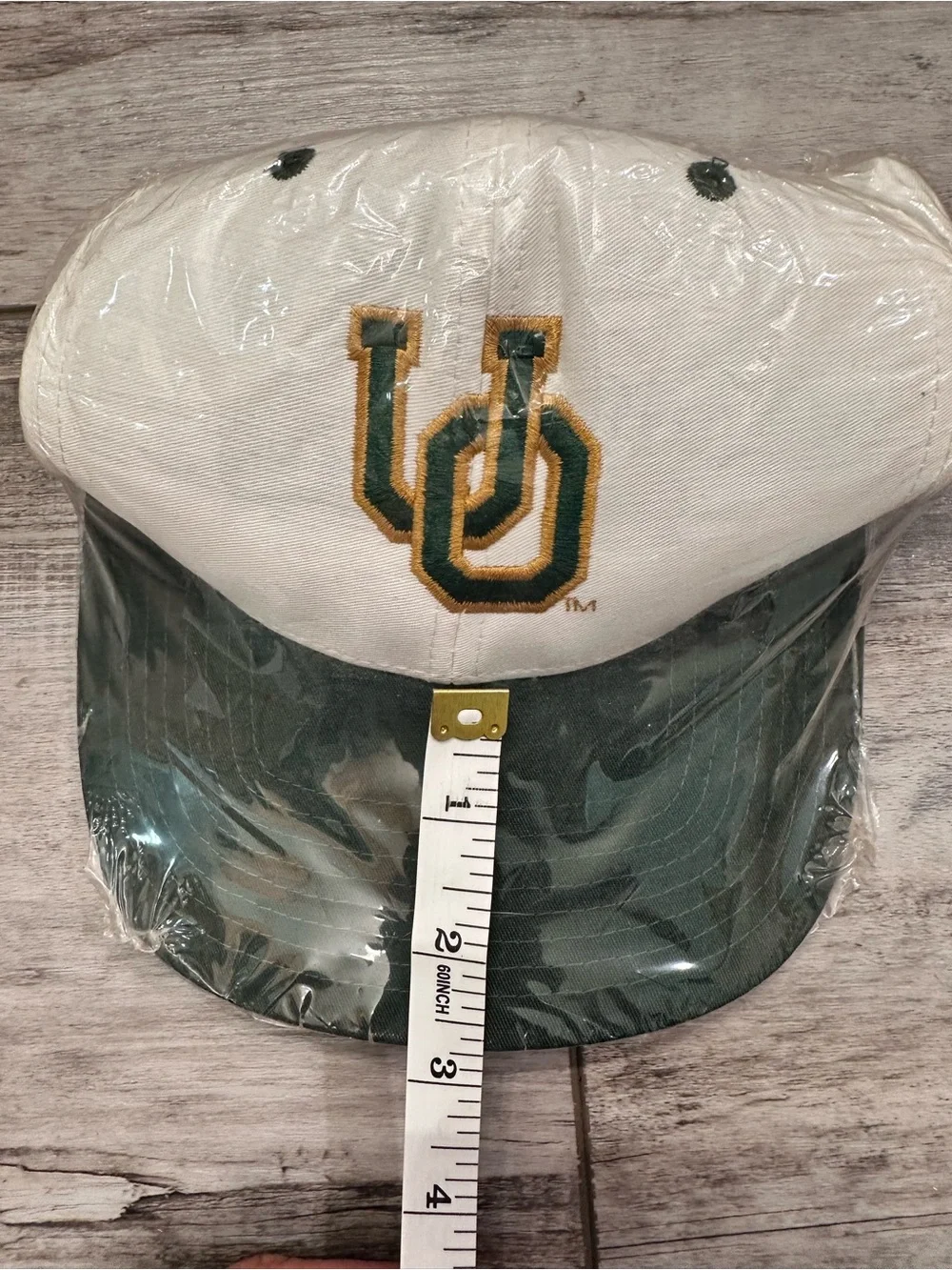 University of Oregon Branded Two-Tone Green & White Baseball Cap Vintage